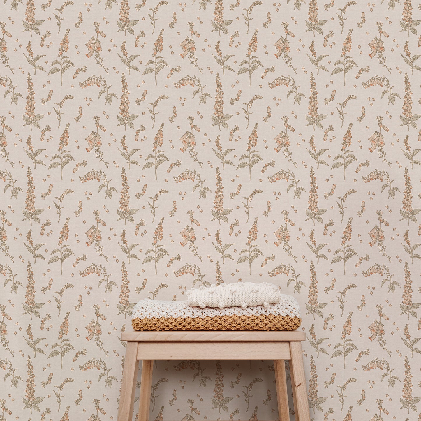 Enliven the spirit of any space with this gorgeous Foxgloves Wallpaper - Pink! Its delicate botanical design will bring a touch of feminine charm & character to your walls.