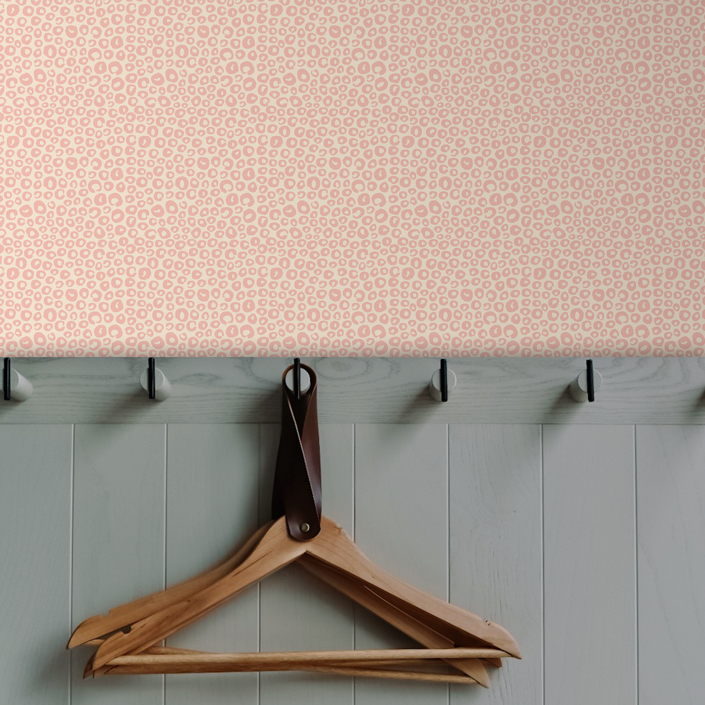 Open Dots Wallpaper - Pink