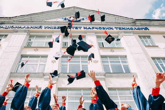 20 Gift Ideas for the High School Graduate
