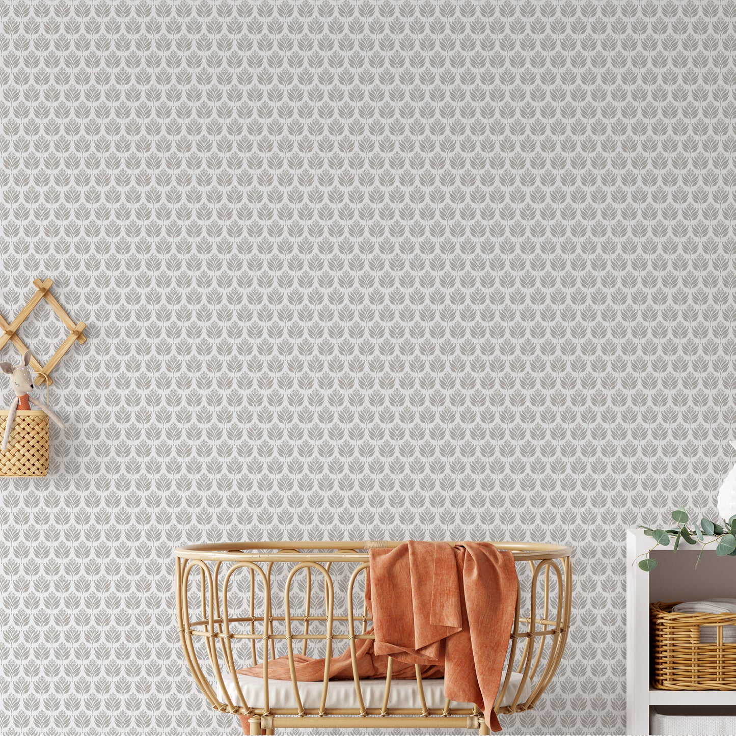 Introducing our Elegant Leaves Wallpaper in Pearl. These subtle leaves add a touch of sophistication to any space. Elevate your room with our premium wallpaper, designed for those with refined taste