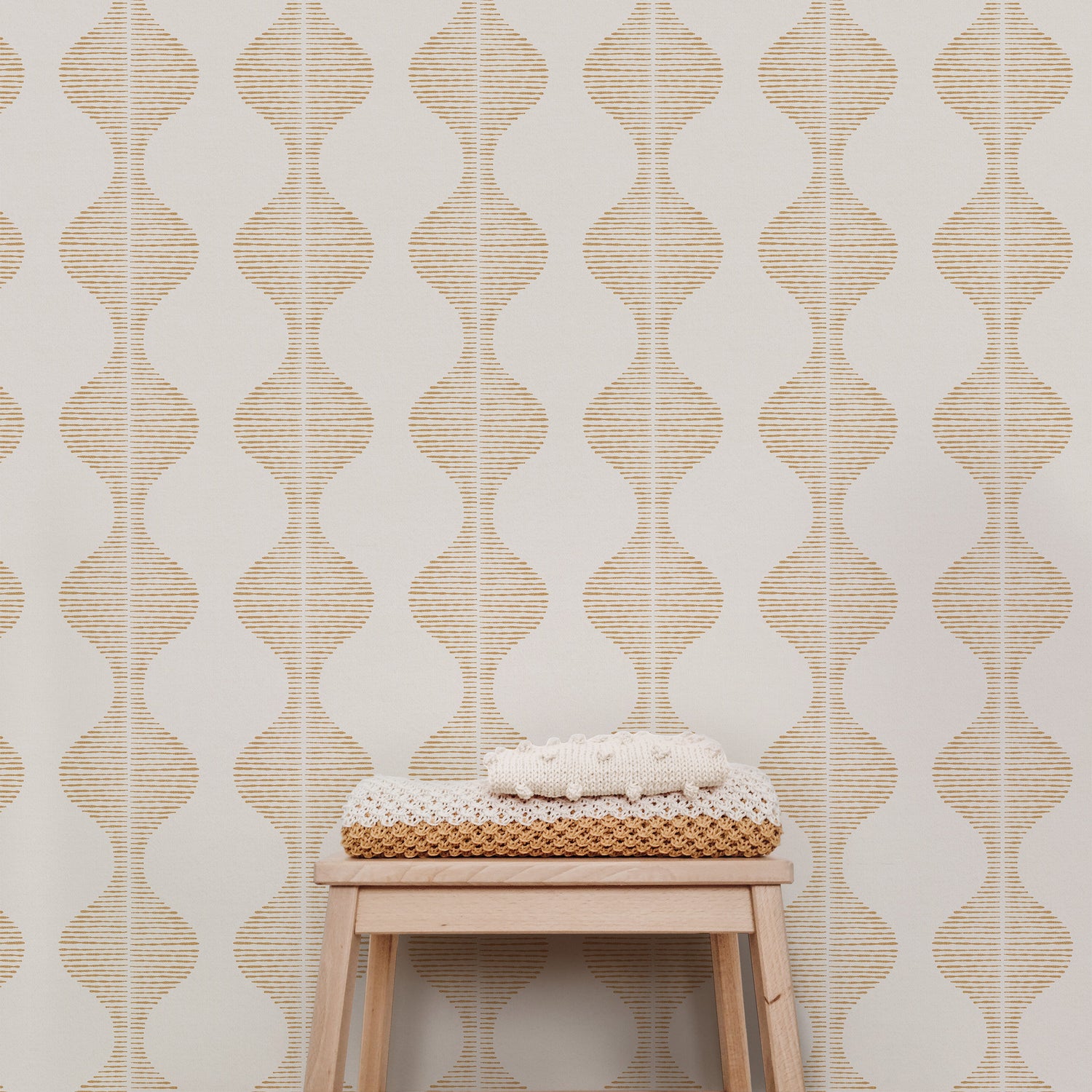 Bring a wave of modern beauty to any room with this stunning Wavy Line Art Wallpaper! The subtle tawny on cream design is completely gorgeous and sure to make a statement in any space.